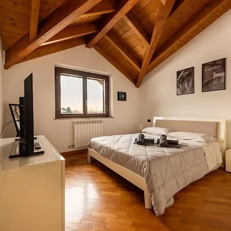 Апартаменты Attic Vicino Milano, Rho Fiera E Mxp *