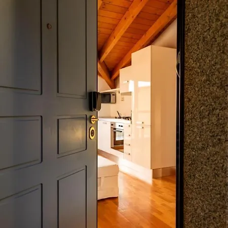 Attic Vicino Milano, Rho Fiera E Mxp Апартаменты